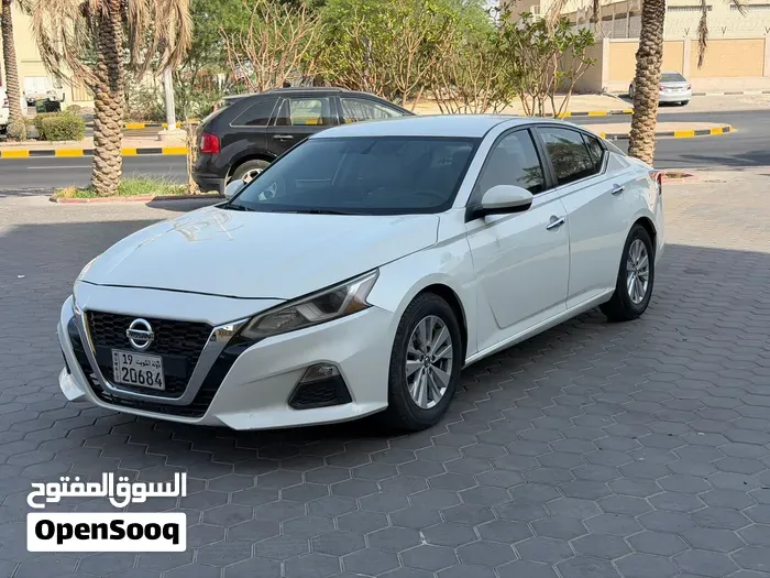 Nissan Altima 2021 photo 5