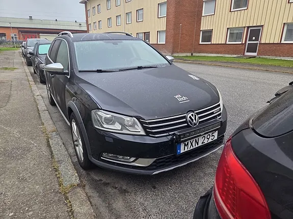 Volkswagen Passat Alltrack 2013 photo 2