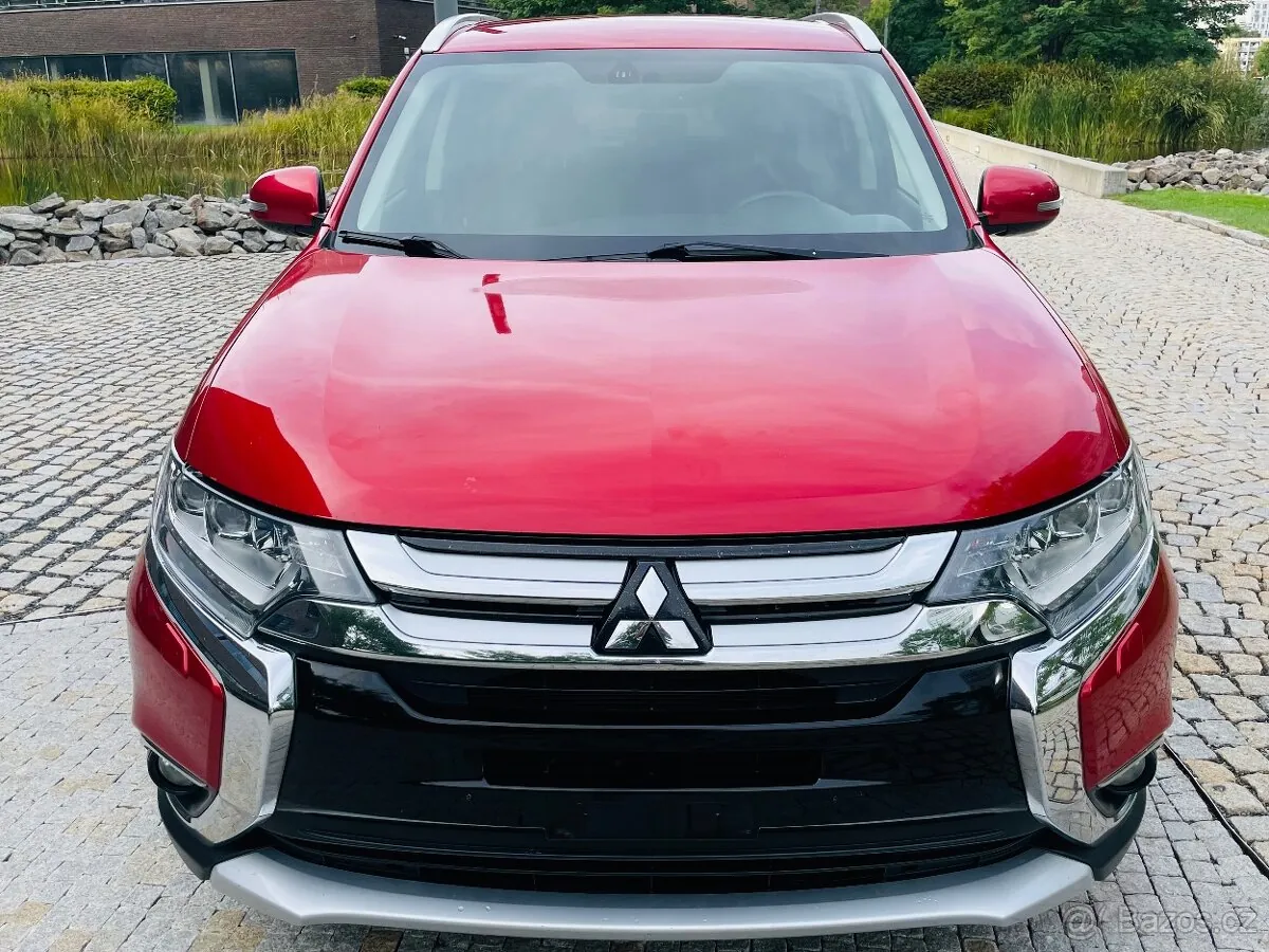 Mitsubishi Outlander 2017 photo 3