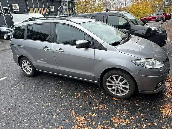 Mazda 5 2010 photo 3