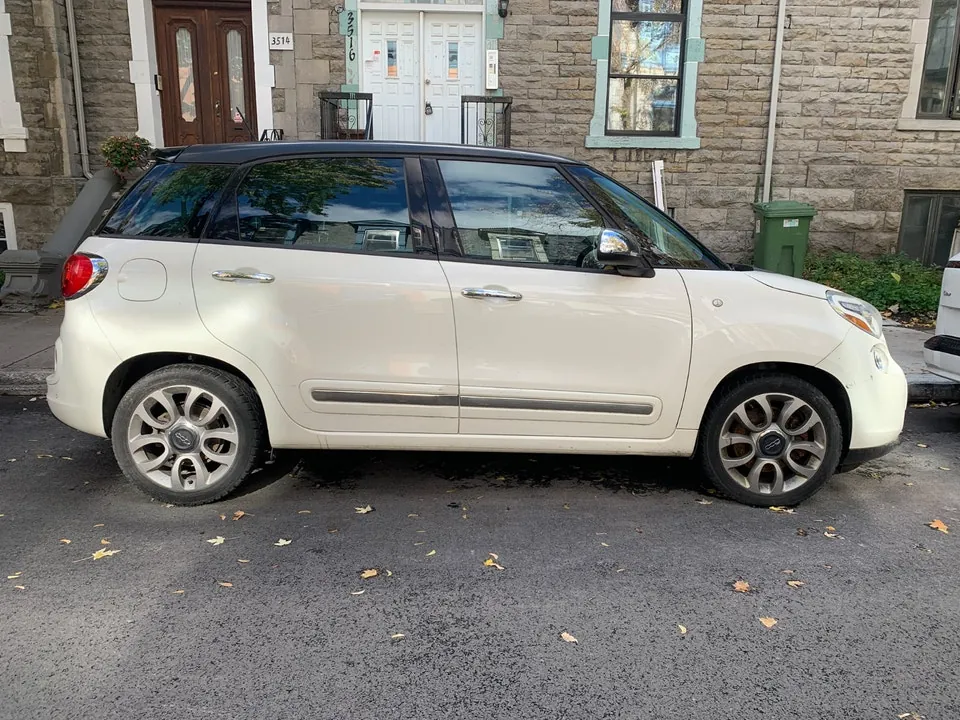 Fiat 500L 2014 photo 2