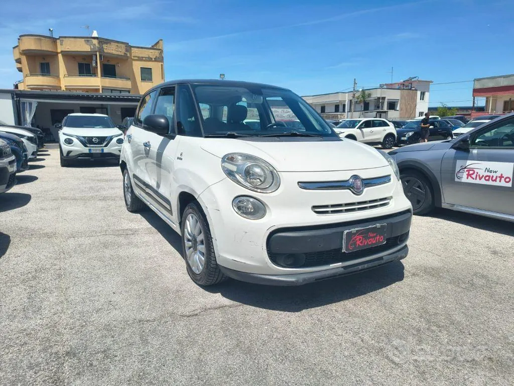 Fiat 500L 2014 photo 2