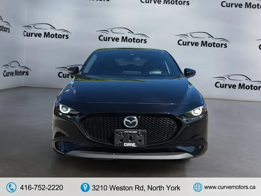 Mazda 3 2019 photo 2