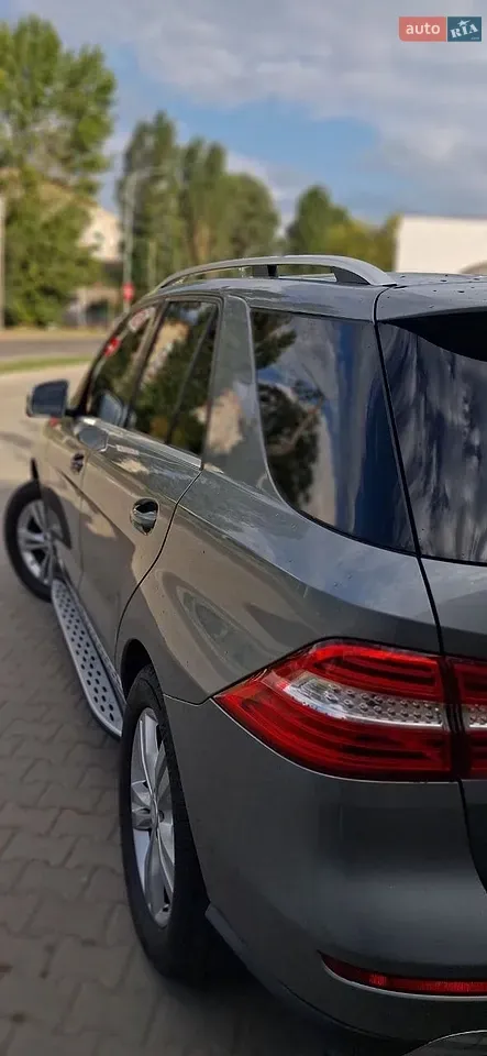 Mercedes-Benz M-Class 2013 photo 5