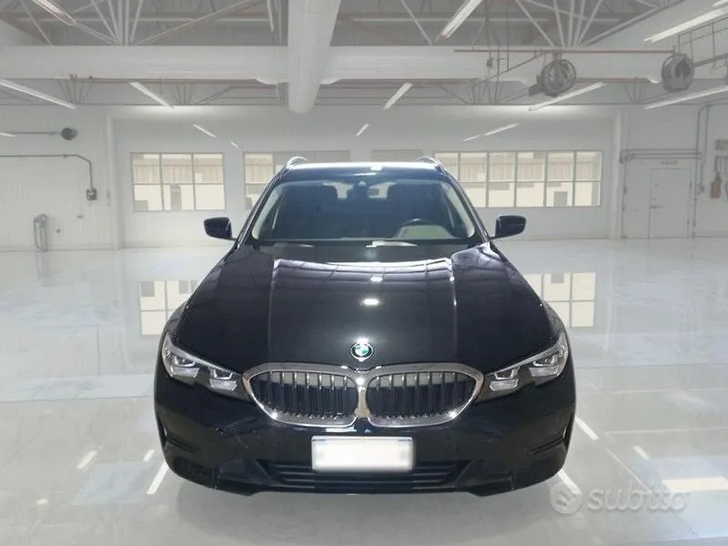 BMW 316 2021 photo 2