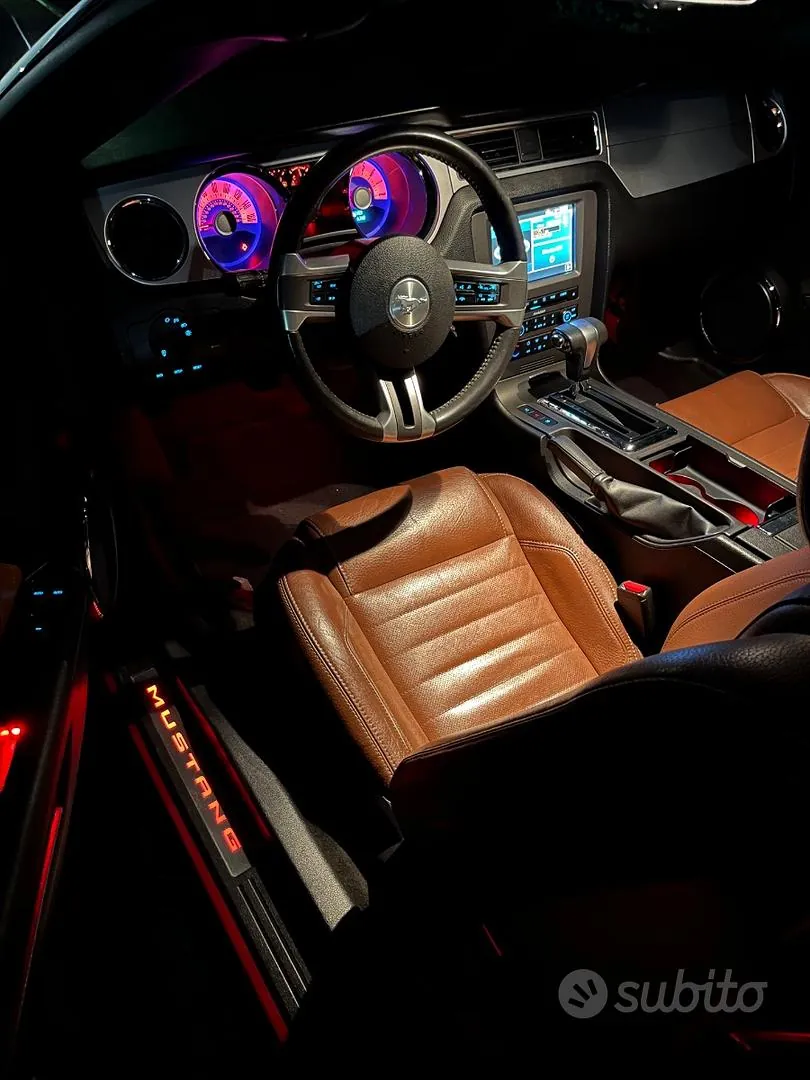 Ford Mustang 2012 photo 5