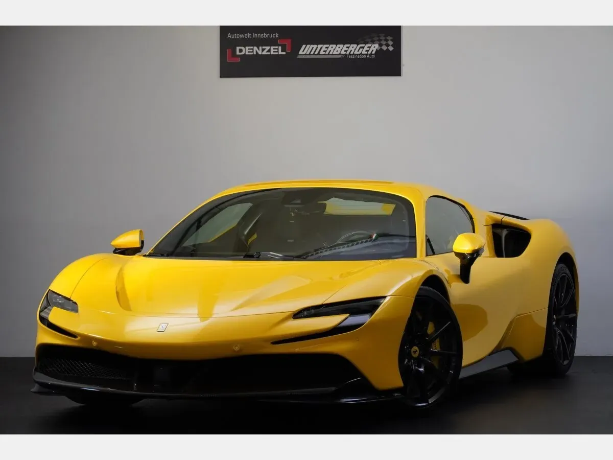 Ferrari Sf90 2023 photo 2