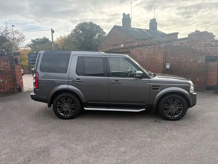 Land Rover Discovery 4 2016 photo 4