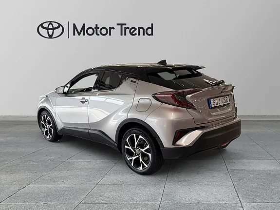 Toyota C-Hr 2019 photo 2