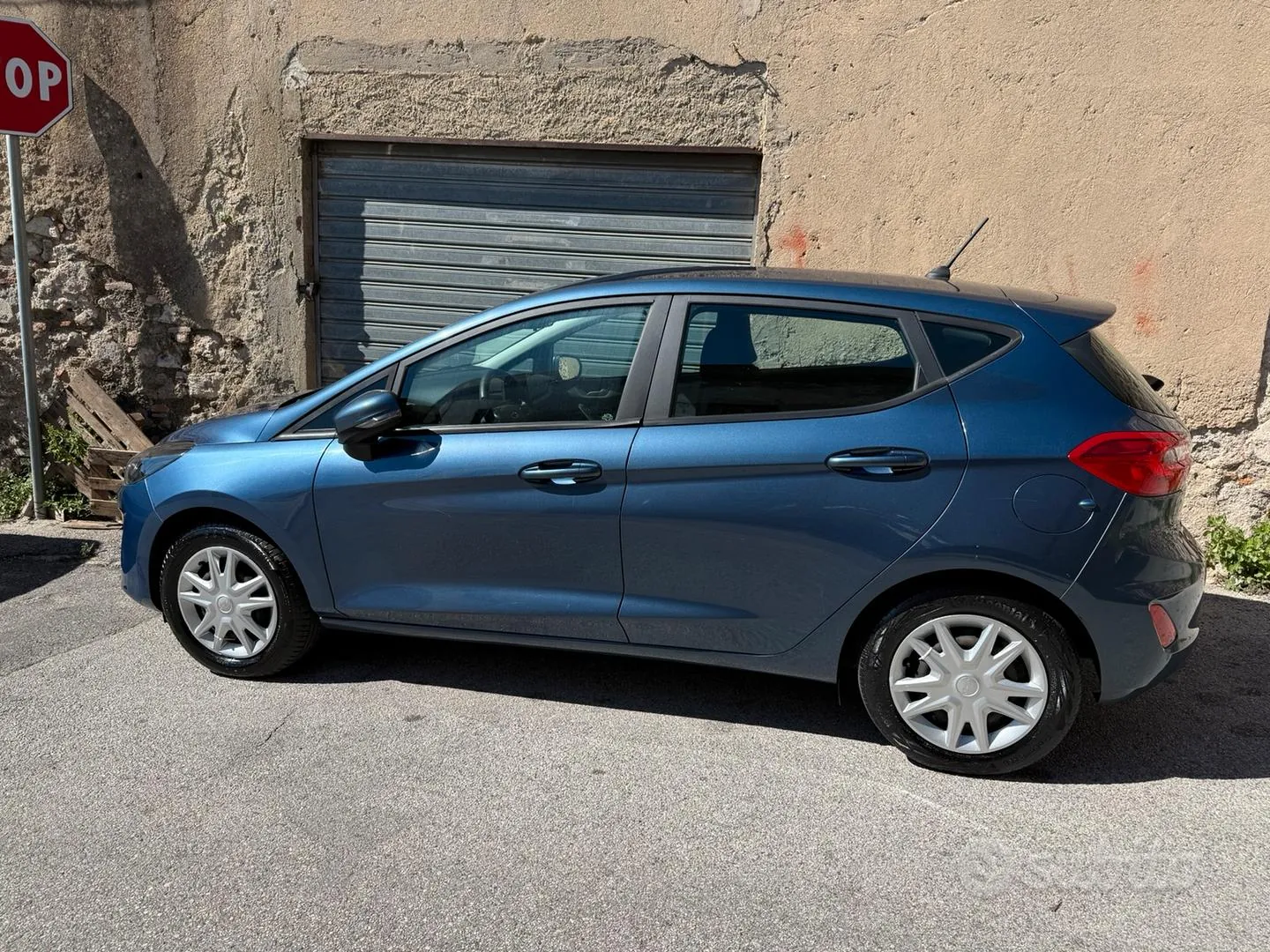 Ford Fiesta 2022 photo 2