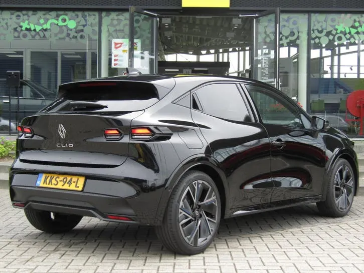 Renault Clio 2026 photo 2