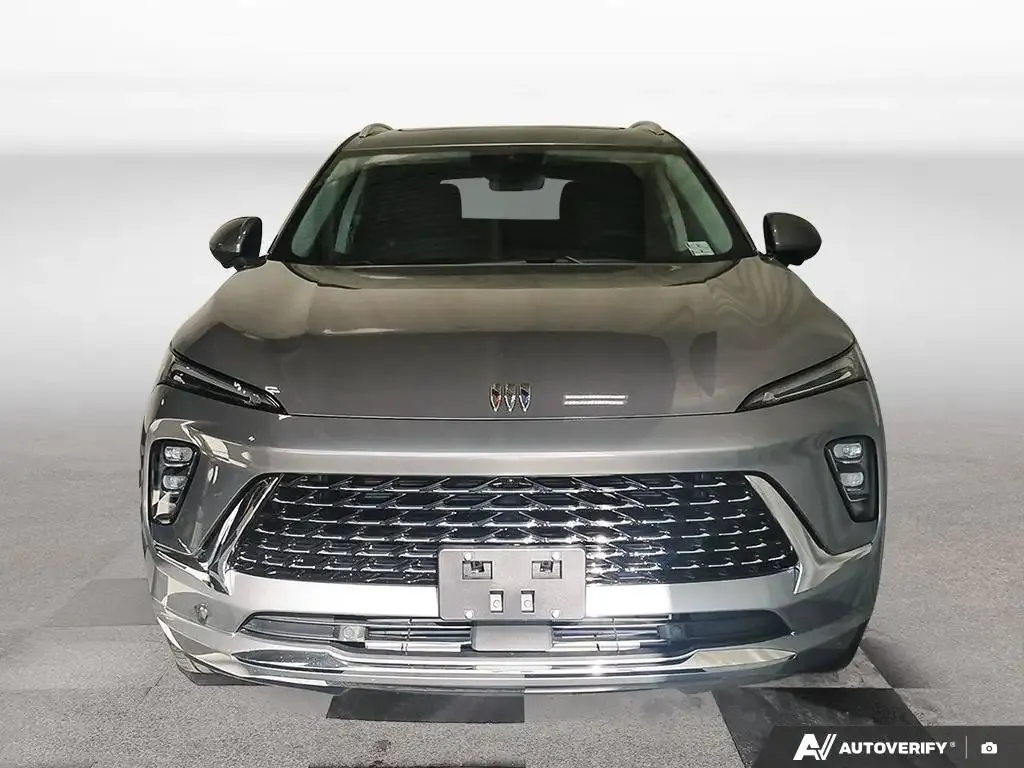 Buick Envision 2026 photo 2