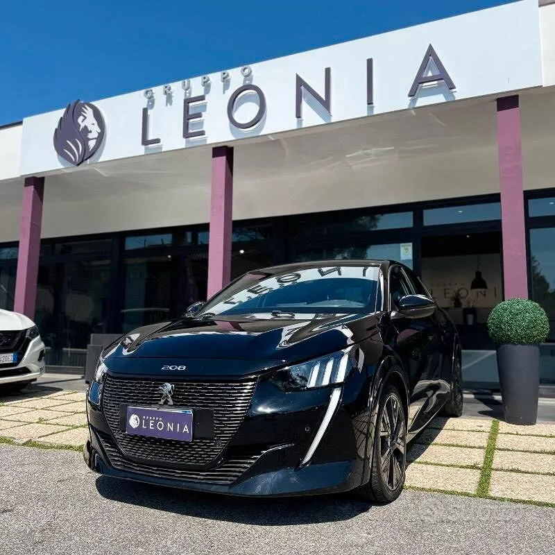 Peugeot 208 2022 photo 3
