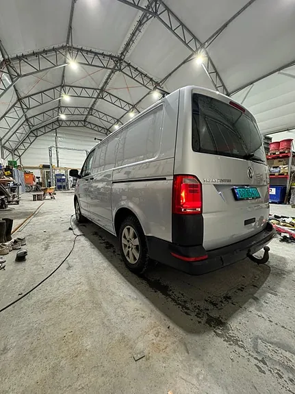 Volkswagen Transporter 2017 photo 4