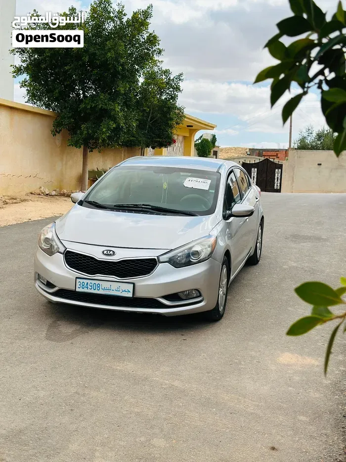 Kia Forte 2015 photo 3