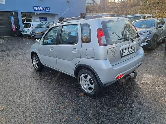 Suzuki Ignis 2002 photo 5
