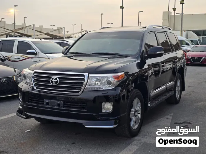 Toyota Land Cruiser 2013 photo 3