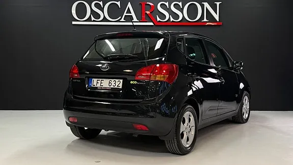 Kia Venga 2011 photo 3