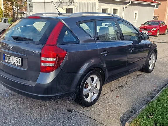 Kia Ceed 2008 photo 4
