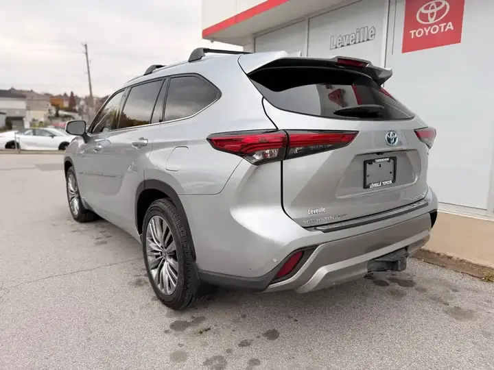 Toyota Highlander 2021 photo 4