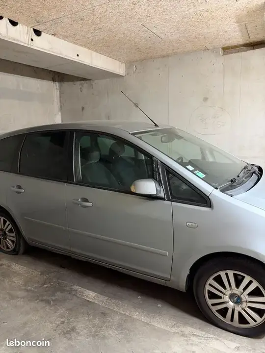 Ford C-Max 2004 photo 2