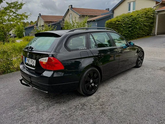 BMW 320I 2007 photo 3