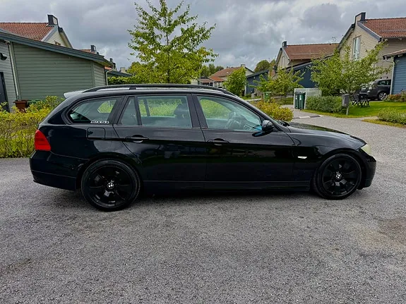 BMW 320I 2007 photo 2