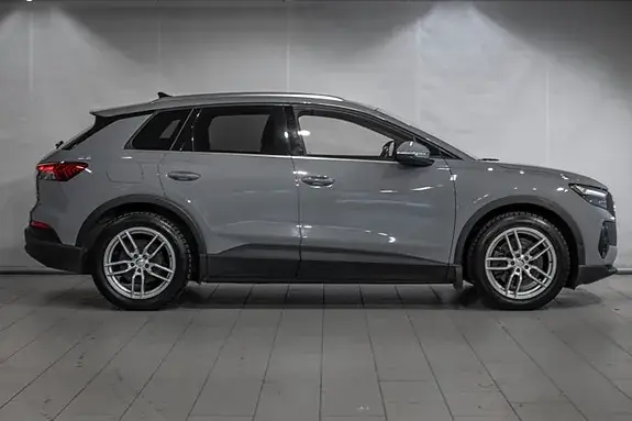 Audi Q4 E-Tron 2022 photo 3