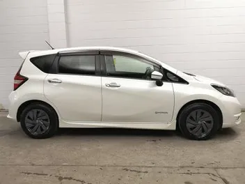 Nissan Note 2017 photo 4
