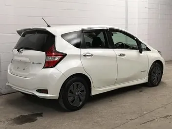 Nissan Note 2017 photo 3