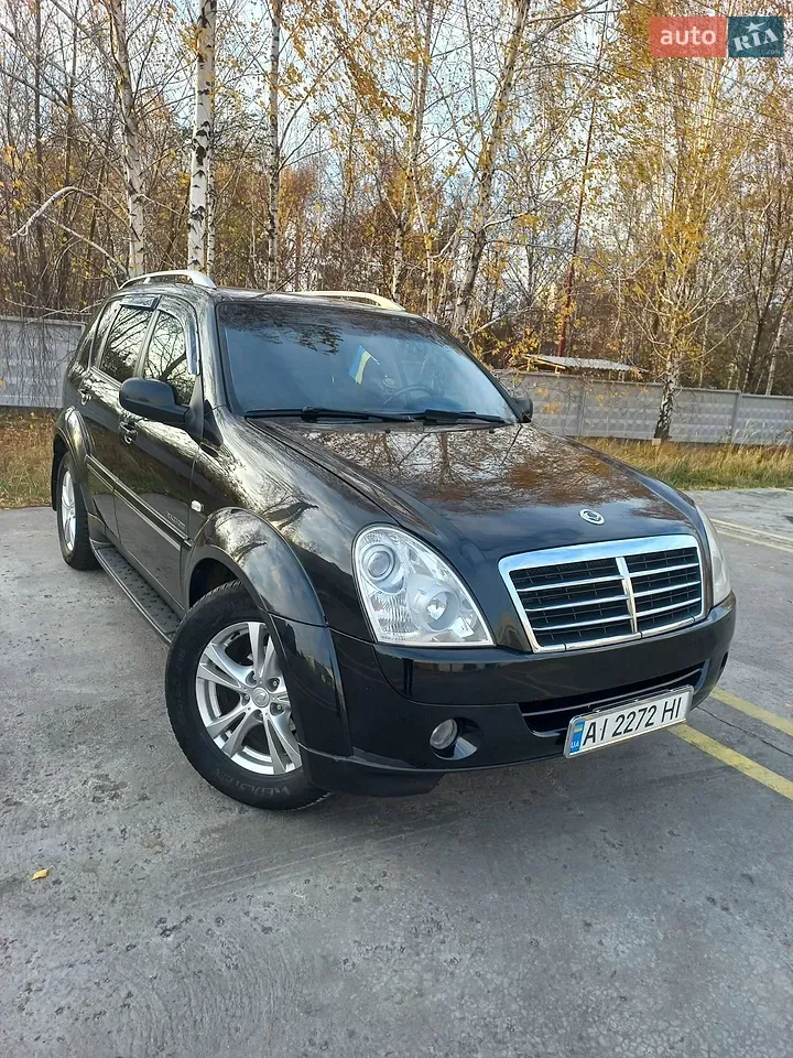 KG Mobility Rexton 2011 photo 2