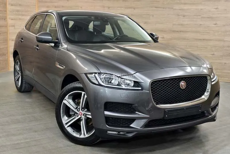 Jaguar F-Pace 2016 photo 3