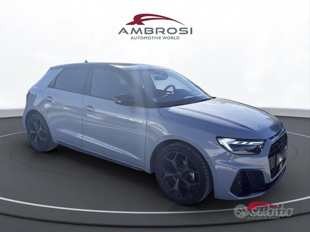Audi A1 2024 photo 2
