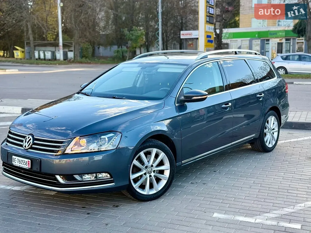 Volkswagen Passat 2012 photo 5