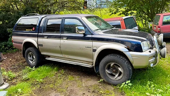 Mitsubishi L200 2004 photo 3