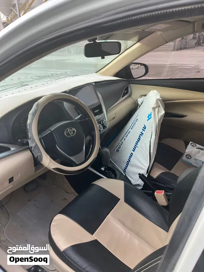 Toyota Yaris 2019 photo 2