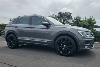 Volkswagen Tiguan 2018 photo 2
