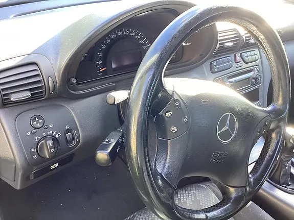Mercedes-Benz C180 2000 photo 3