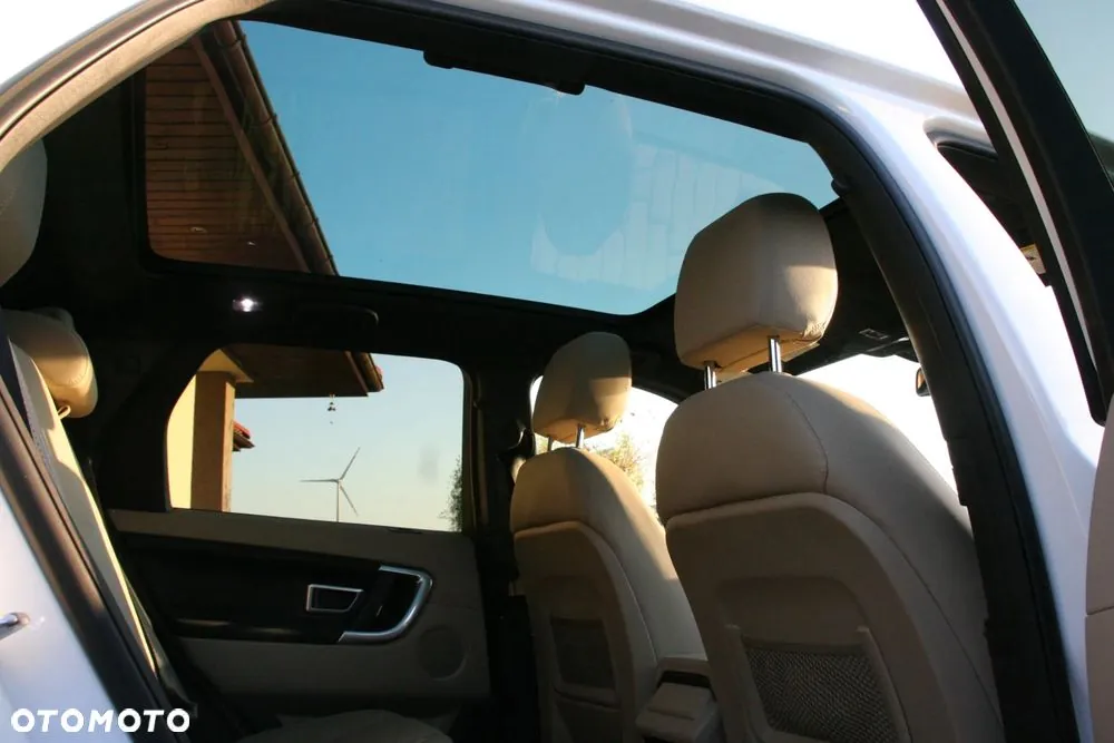 Land Rover Discovery 2015 photo 4