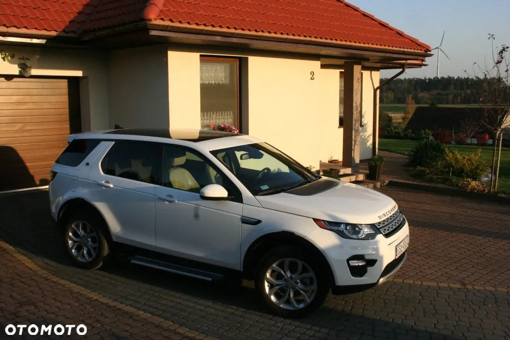 Land Rover Discovery 2015 photo 3