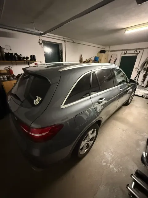 Mercedes-Benz Glc-Class 2019 photo 2