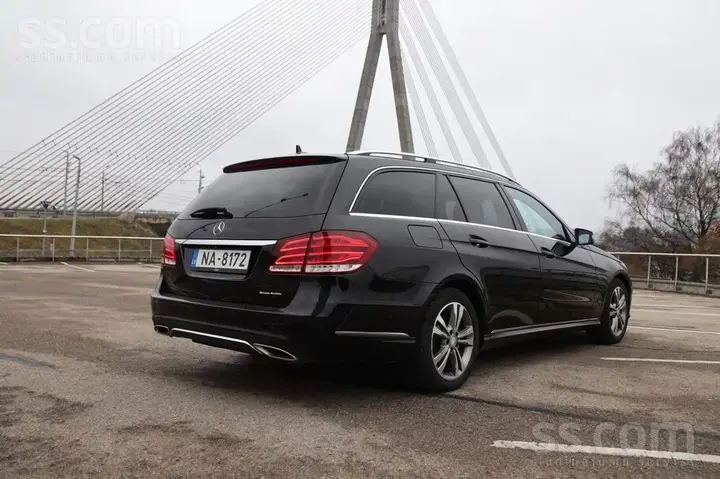 Mercedes-Benz E200 2014 photo 5