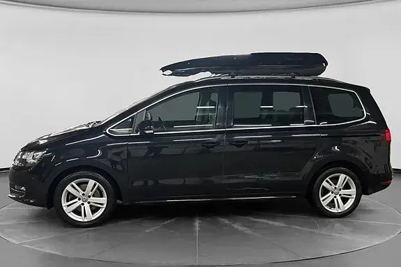 Volkswagen Sharan 2017 photo 2