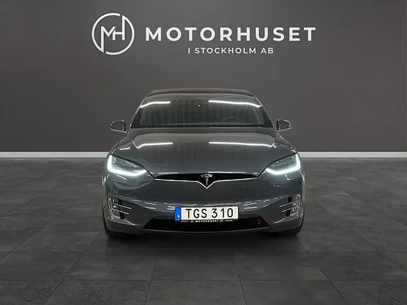 Tesla Model X 2018 photo 2