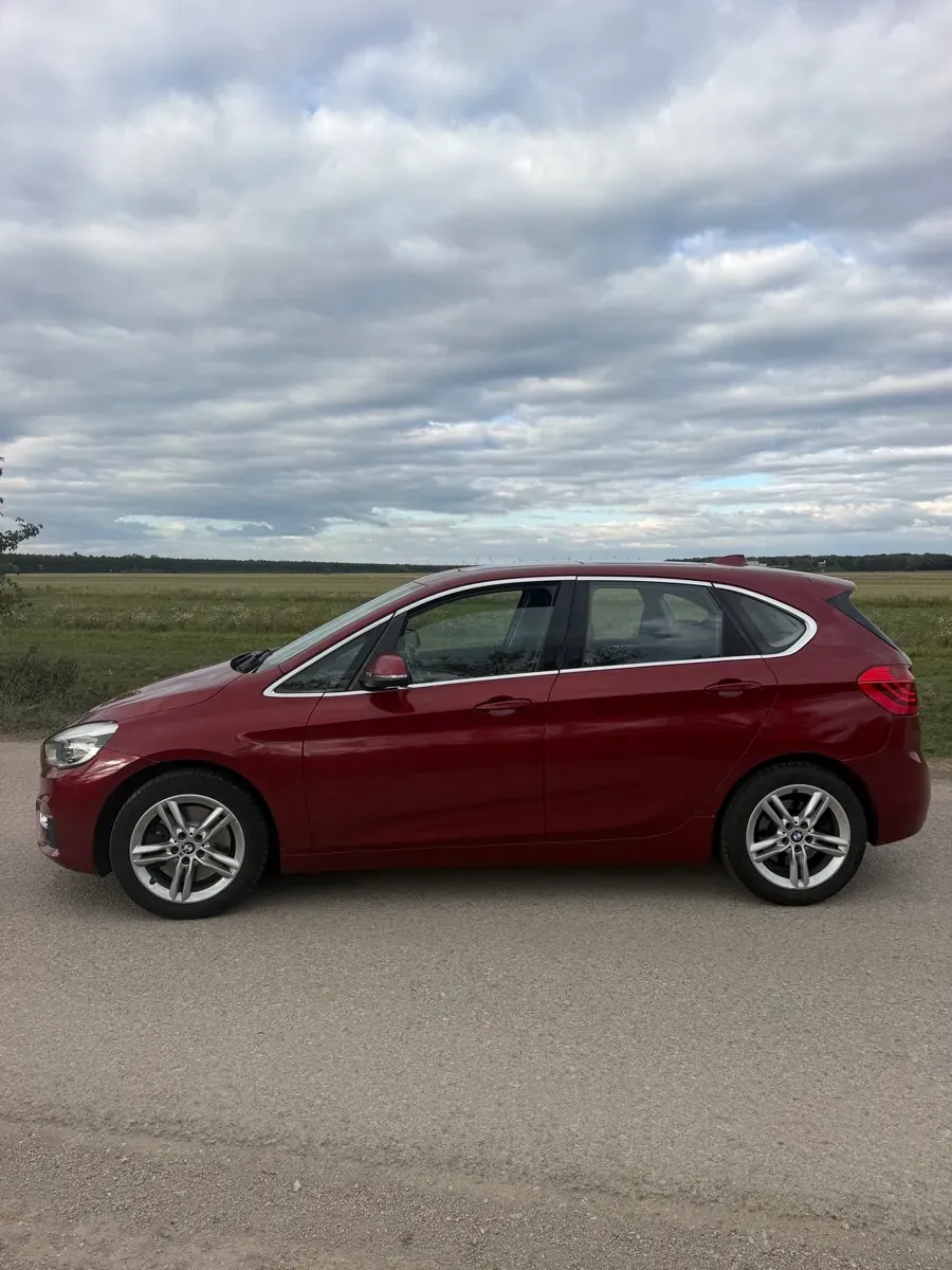 BMW 2 Series 2015 photo 2