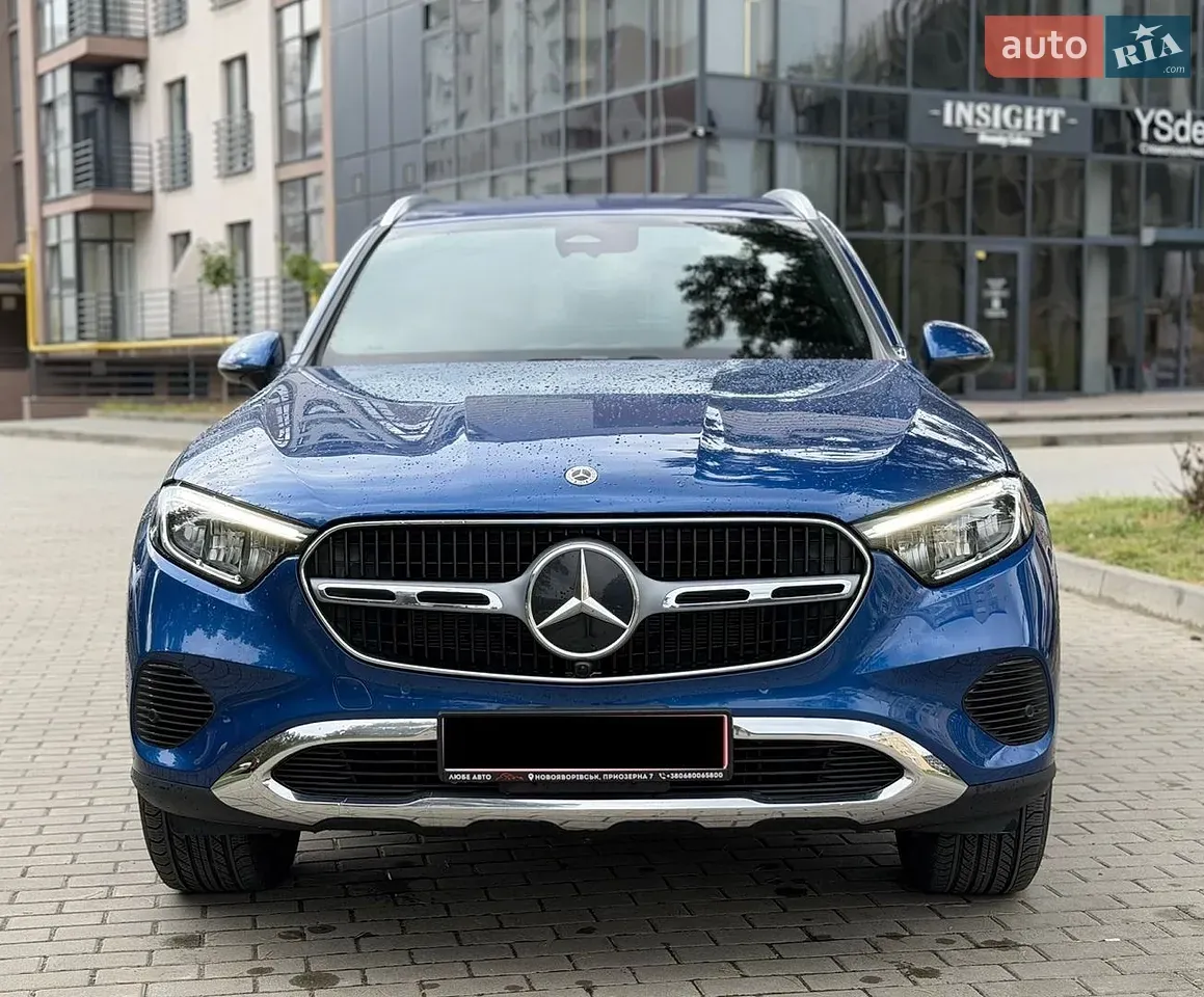 Mercedes-Benz Glc-Class 2023 photo 2