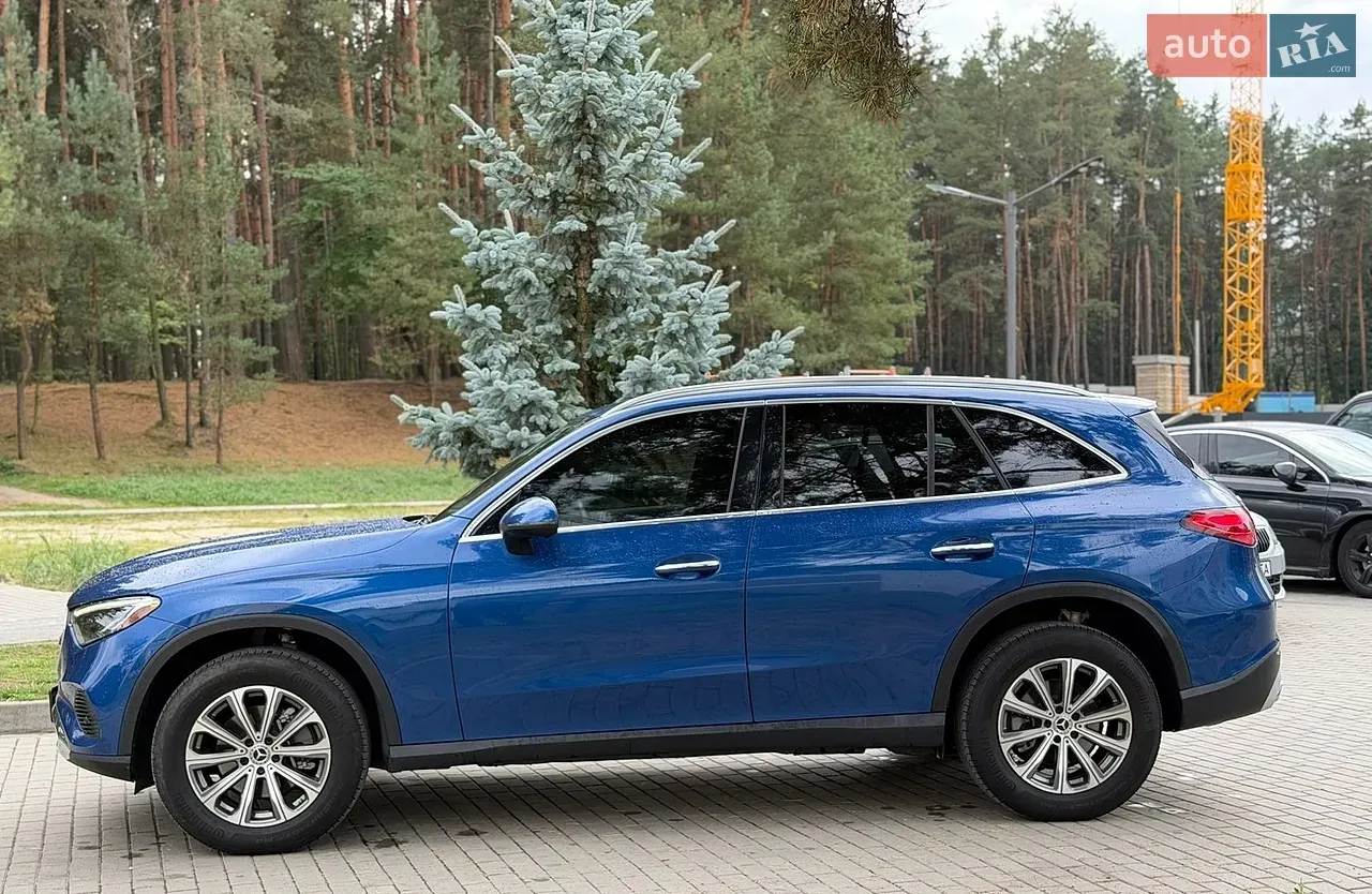 Mercedes-Benz Glc-Class 2023 photo 5