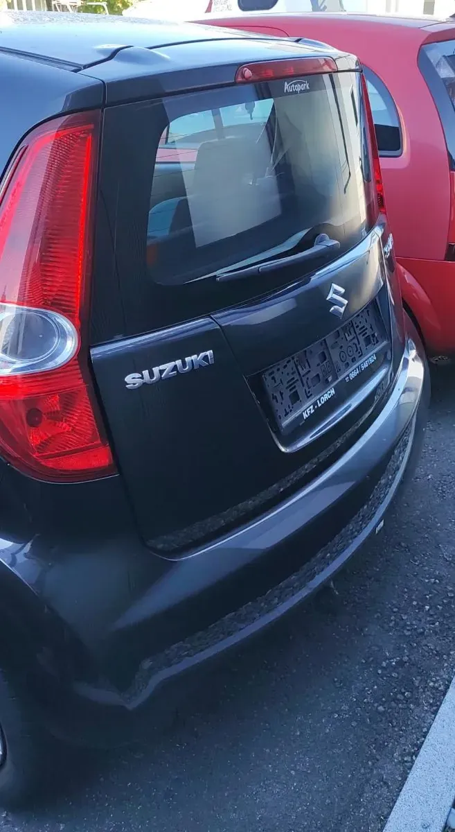 Suzuki Splash 2009 photo 2