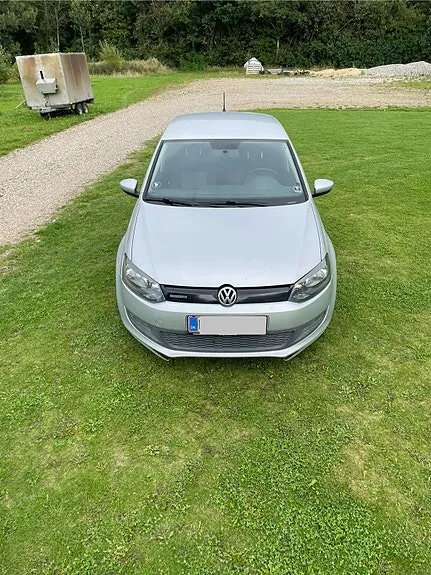 Volkswagen Polo 2010 photo 4