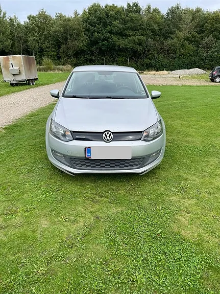 Volkswagen Polo 2010 photo 2